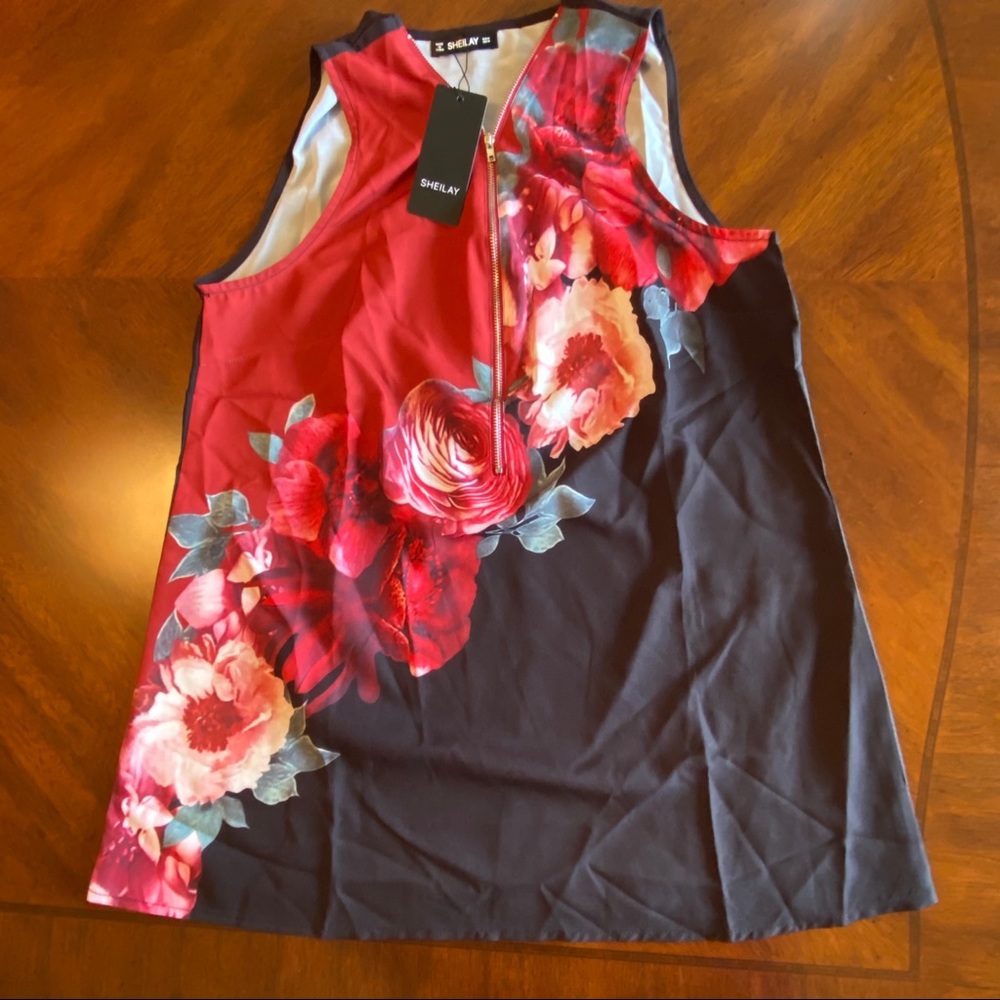 NWT Sheilay tank top with zip front. Red & Black.